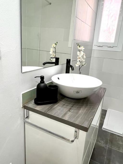 マドリードComodo Y Acogedor Apartamentoアパートメント エクステリア 写真